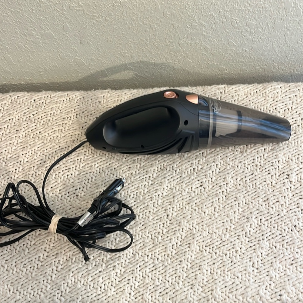 ThisWorx TWC 01 Portable Car Vacuum Cleaner w 16 Foot Cable 12V